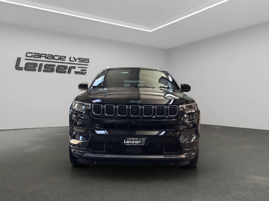 JEEP Compass 1.3 S 4xe-showroom-element-1