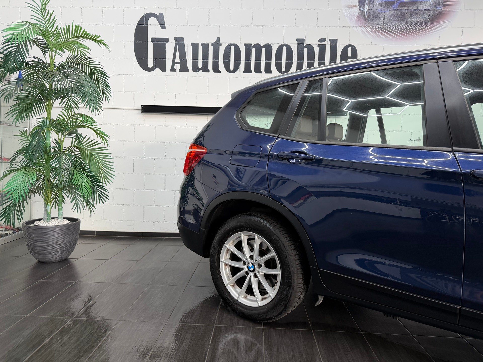 BMW X3 xDrive 20d Steptronic ⭐️-showroom-element-3