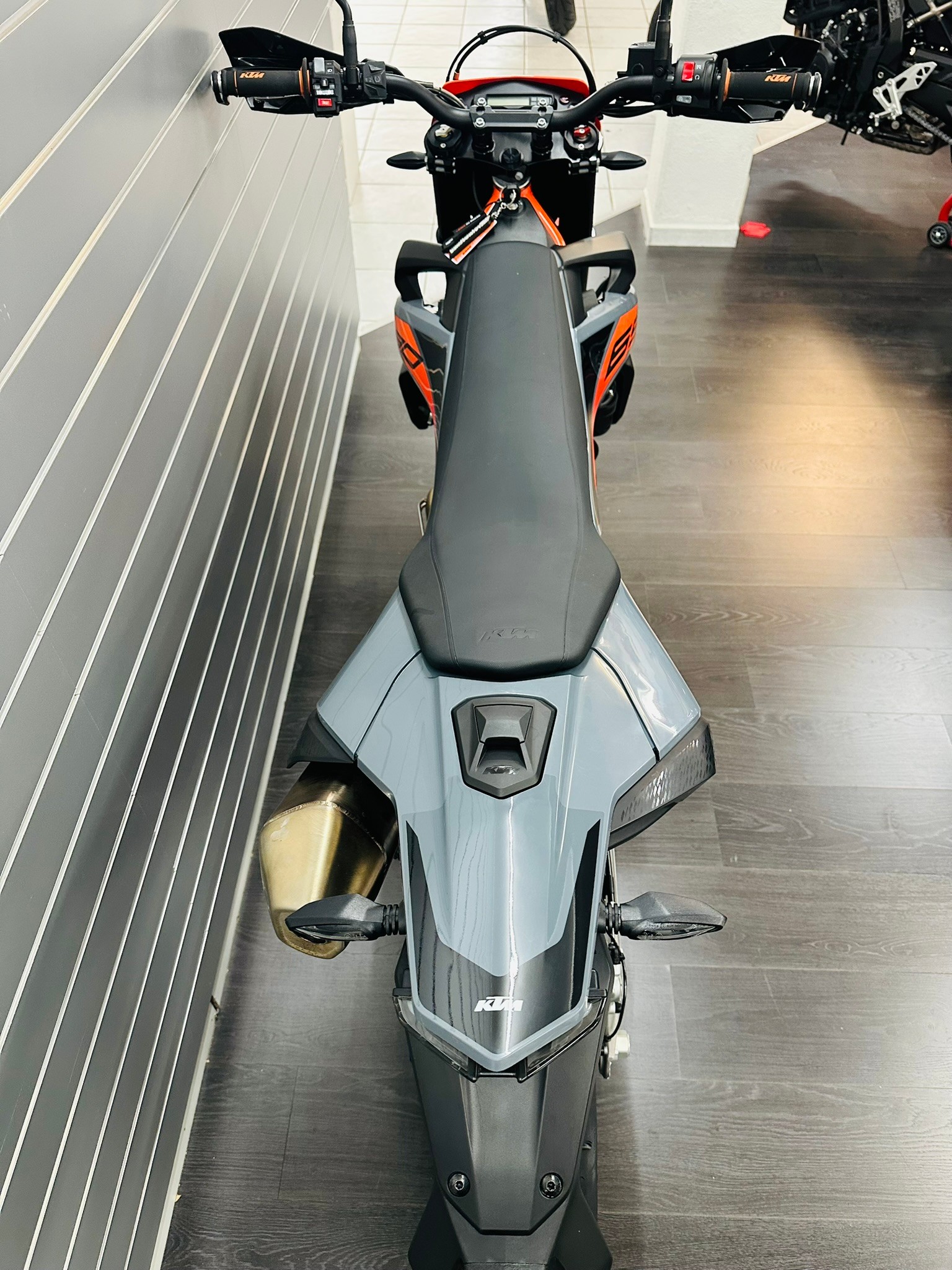 KTM 690 SMC-R-image-6