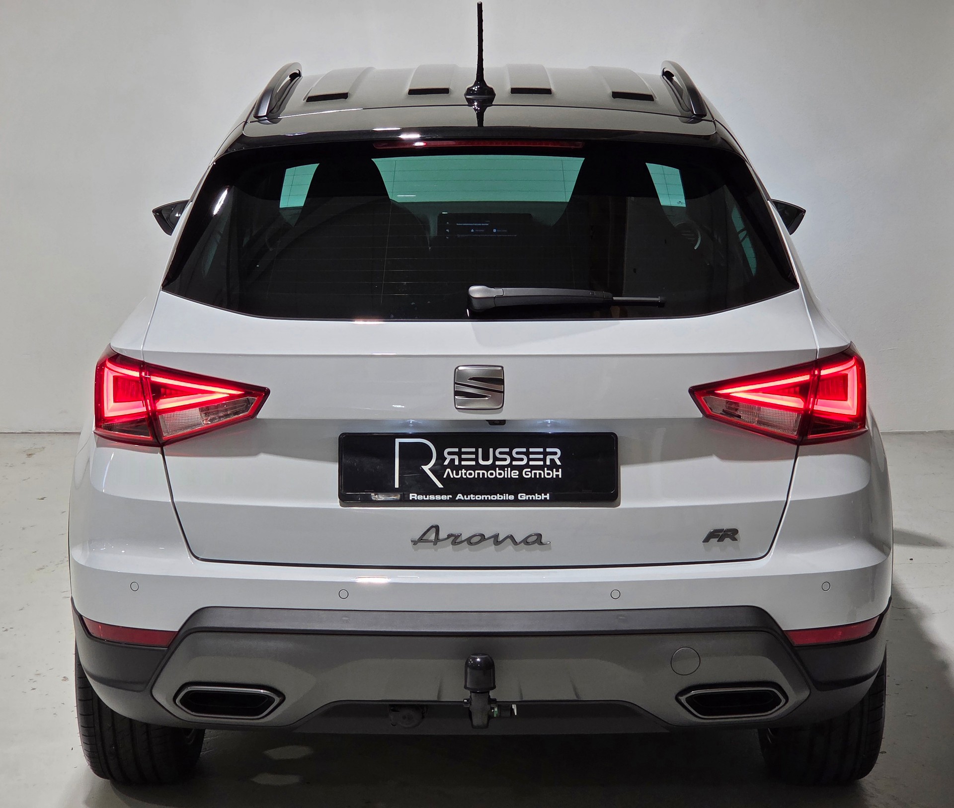SEAT Arona 1.5 Eco TSI FR DSG-showroom-element-3
