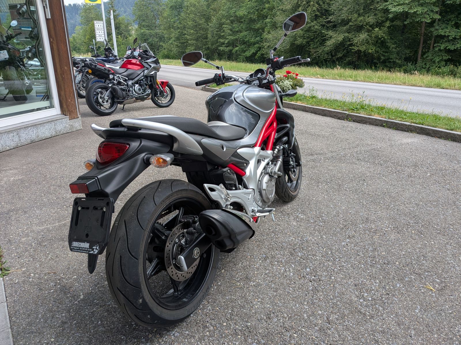 SUZUKI SFV 650 Gladius ABS (25kW)-image-5