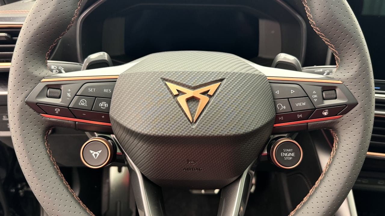 CUPRA LEON 2.0 TSI VZ DSG-image-9