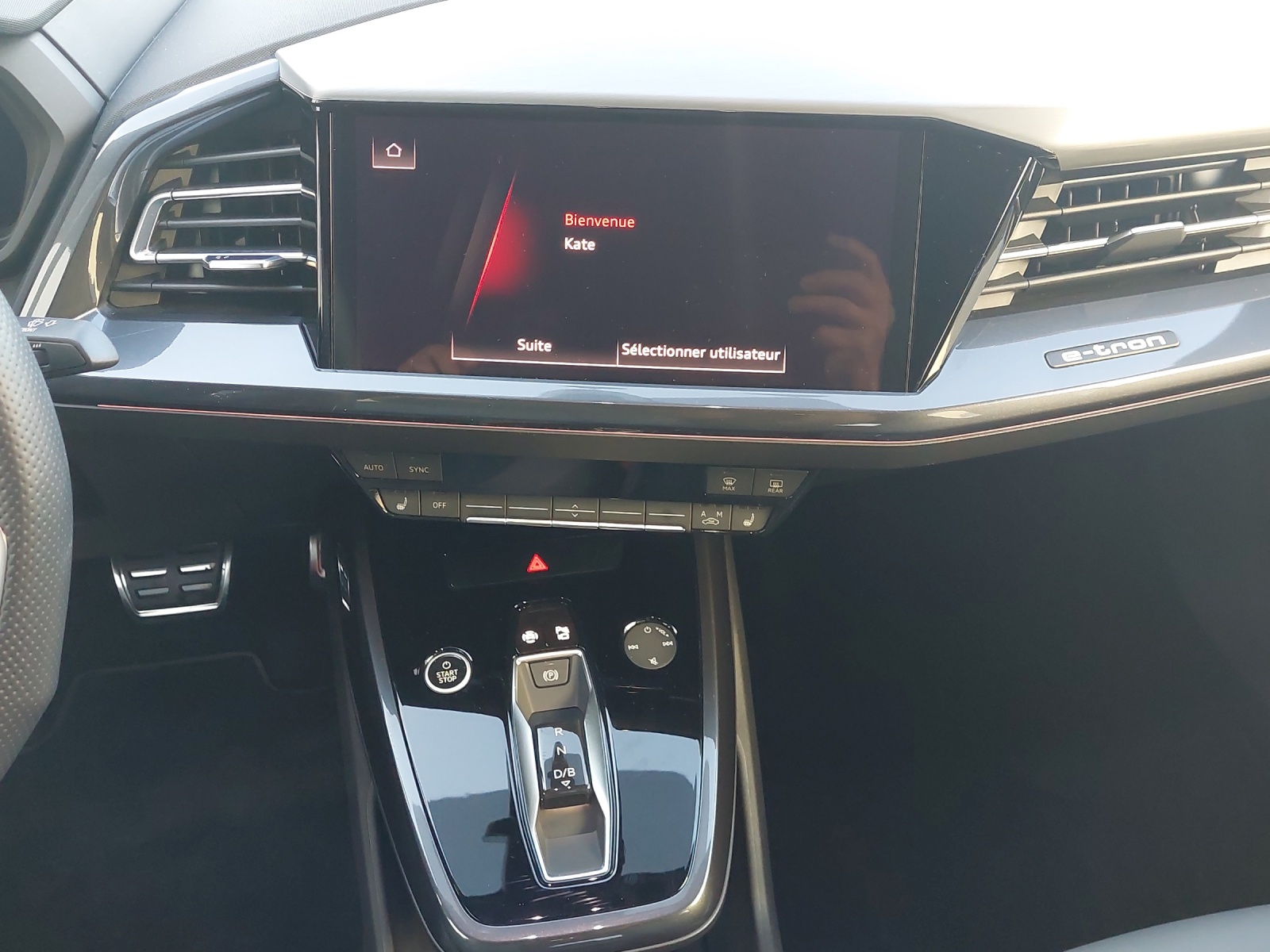 AUDI Q4 Sportback e-tron 50 quattro-image-10