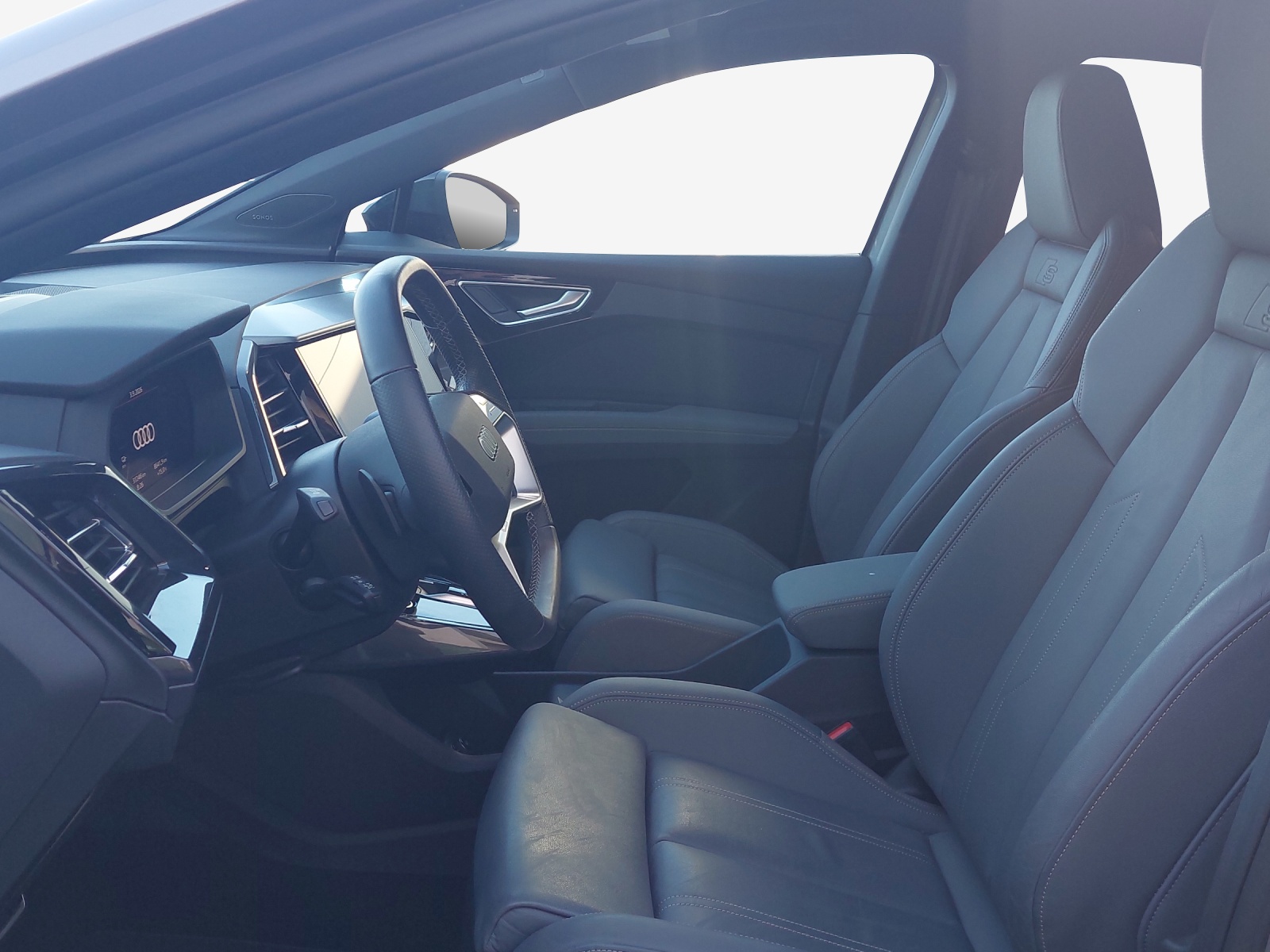 AUDI Q4 Sportback e-tron 50 quattro-image-7