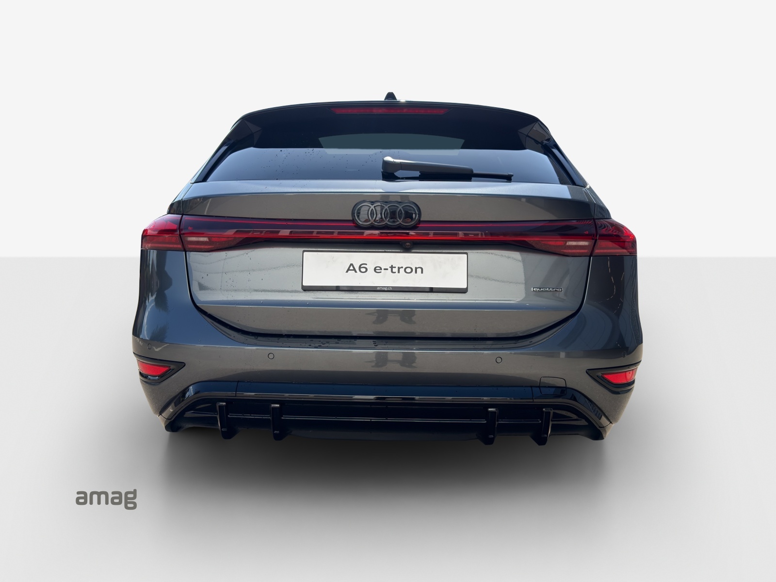 AUDI A6 Avant e-tron quattro-showroom-element-3