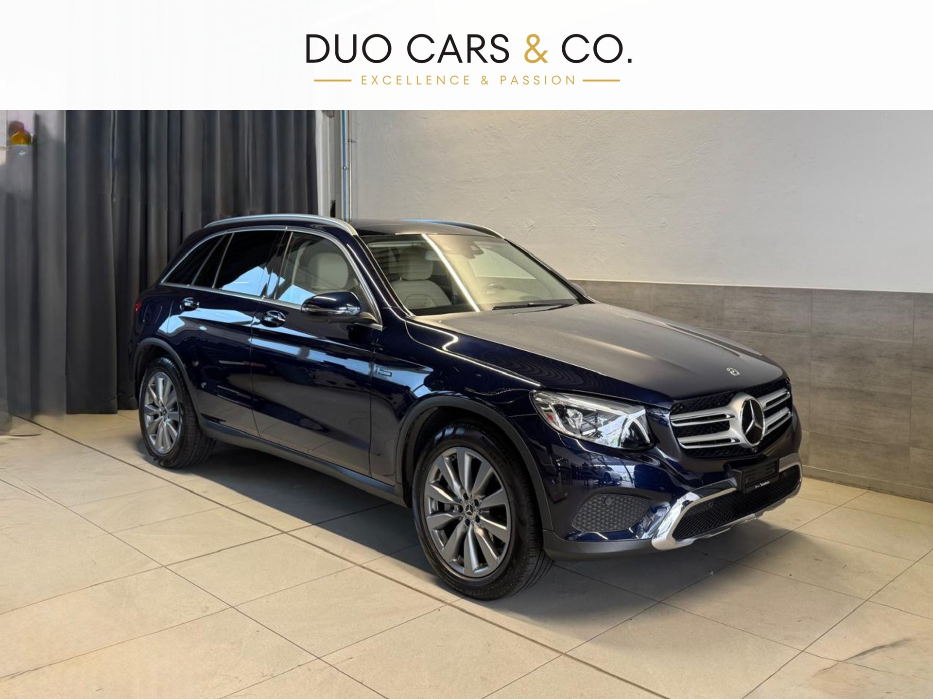 MERCEDES-BENZ GLC 350 e 4Matic * Crochet *
