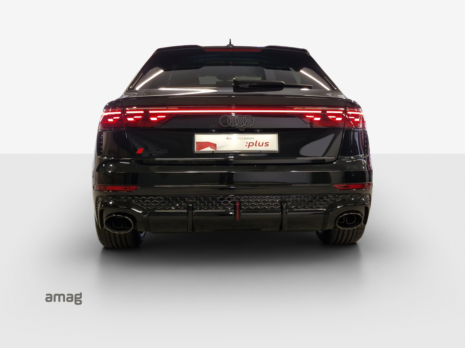 AUDI RSQ8 performance quattro-showroom-element-3