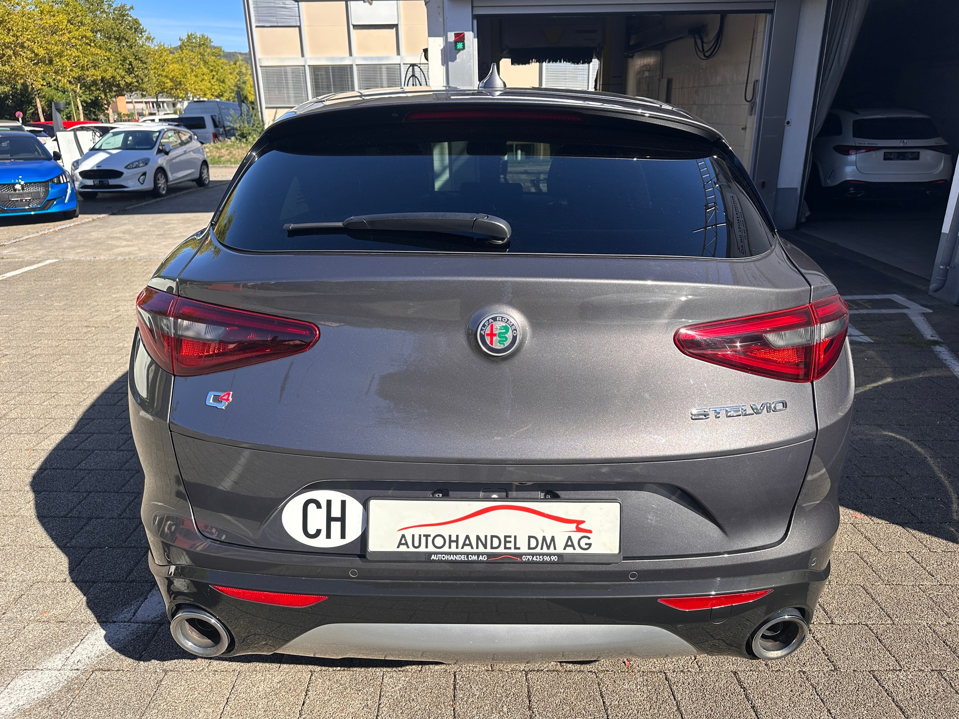 ALFA ROMEO Stelvio 2.2 JTDM TI 20 Zoll Q4-showroom-element-2