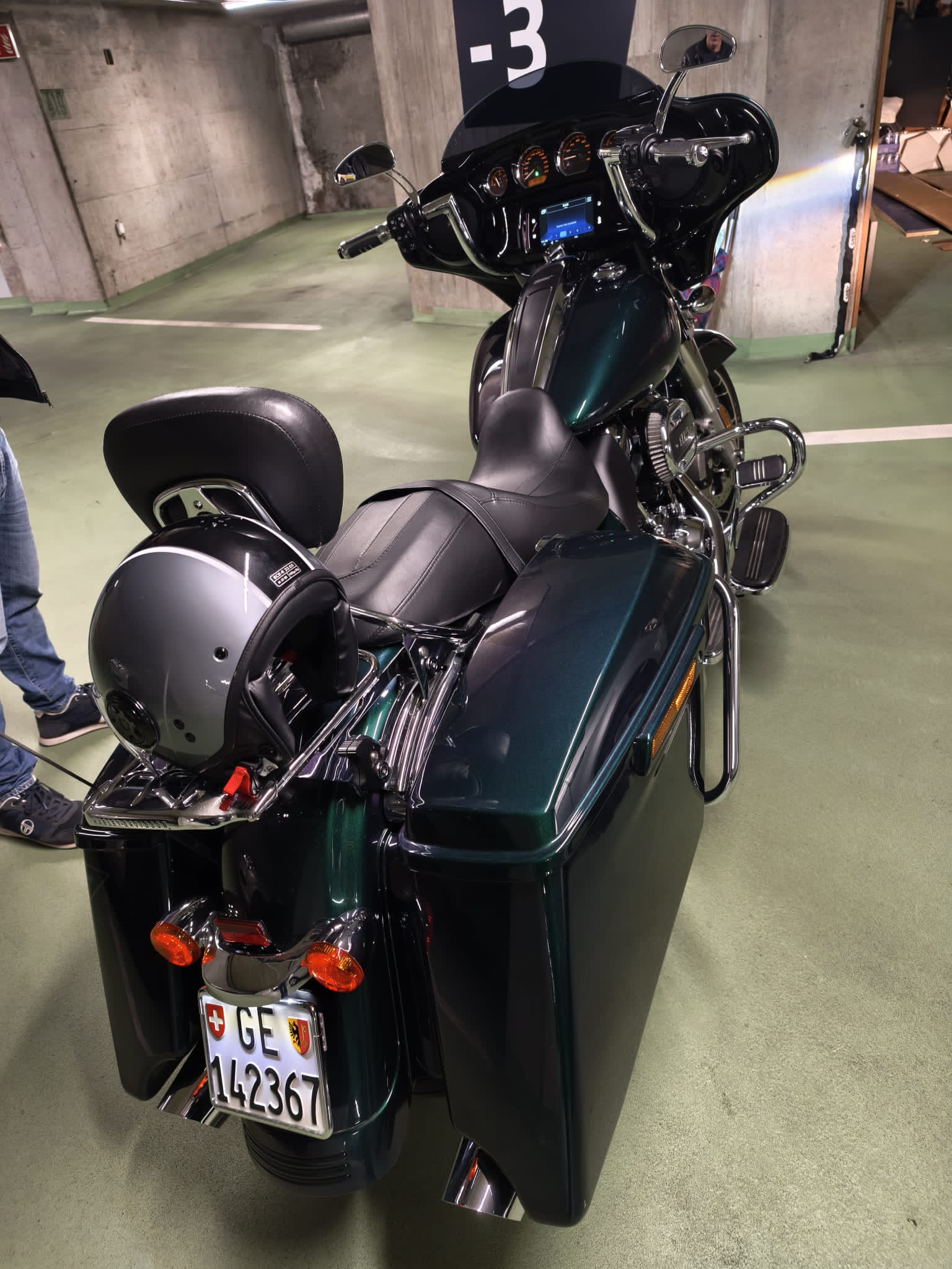 HARLEY-DAVIDSON FLHXS Street Glide Special 114-image-8