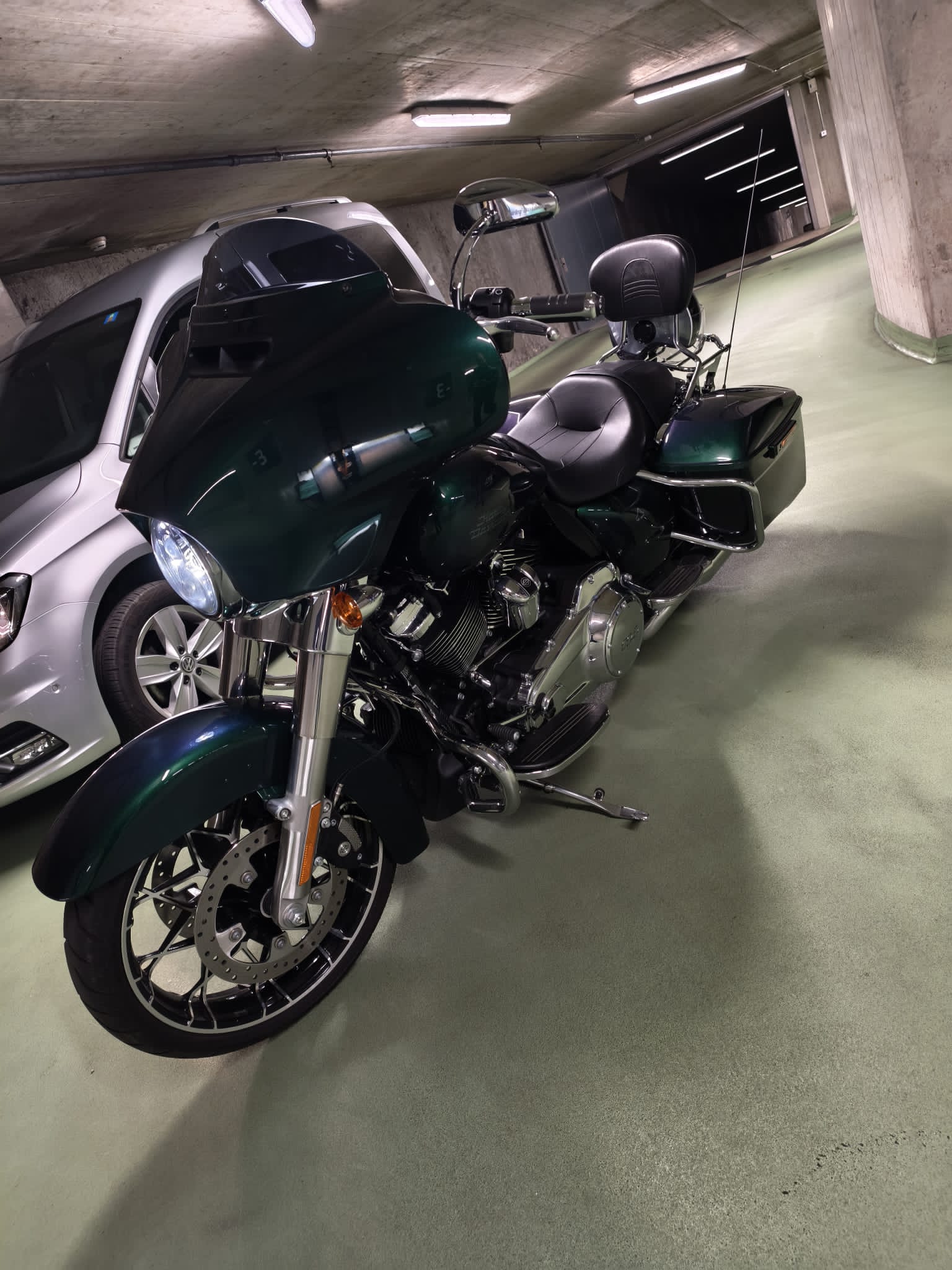 HARLEY-DAVIDSON FLHXS Street Glide Special 114-image-6