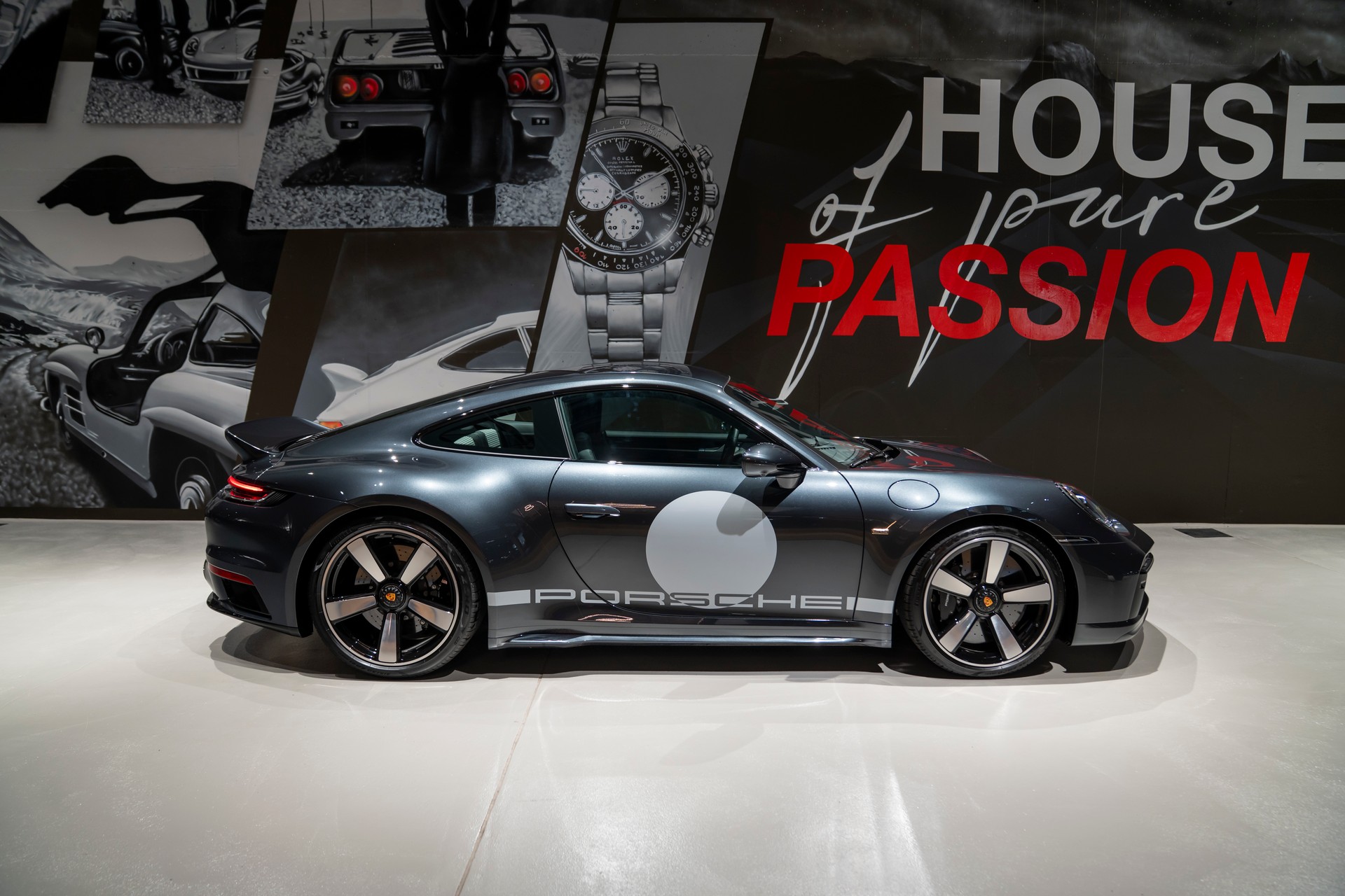 PORSCHE 911 Sport Classic PTS-showroom-element-2