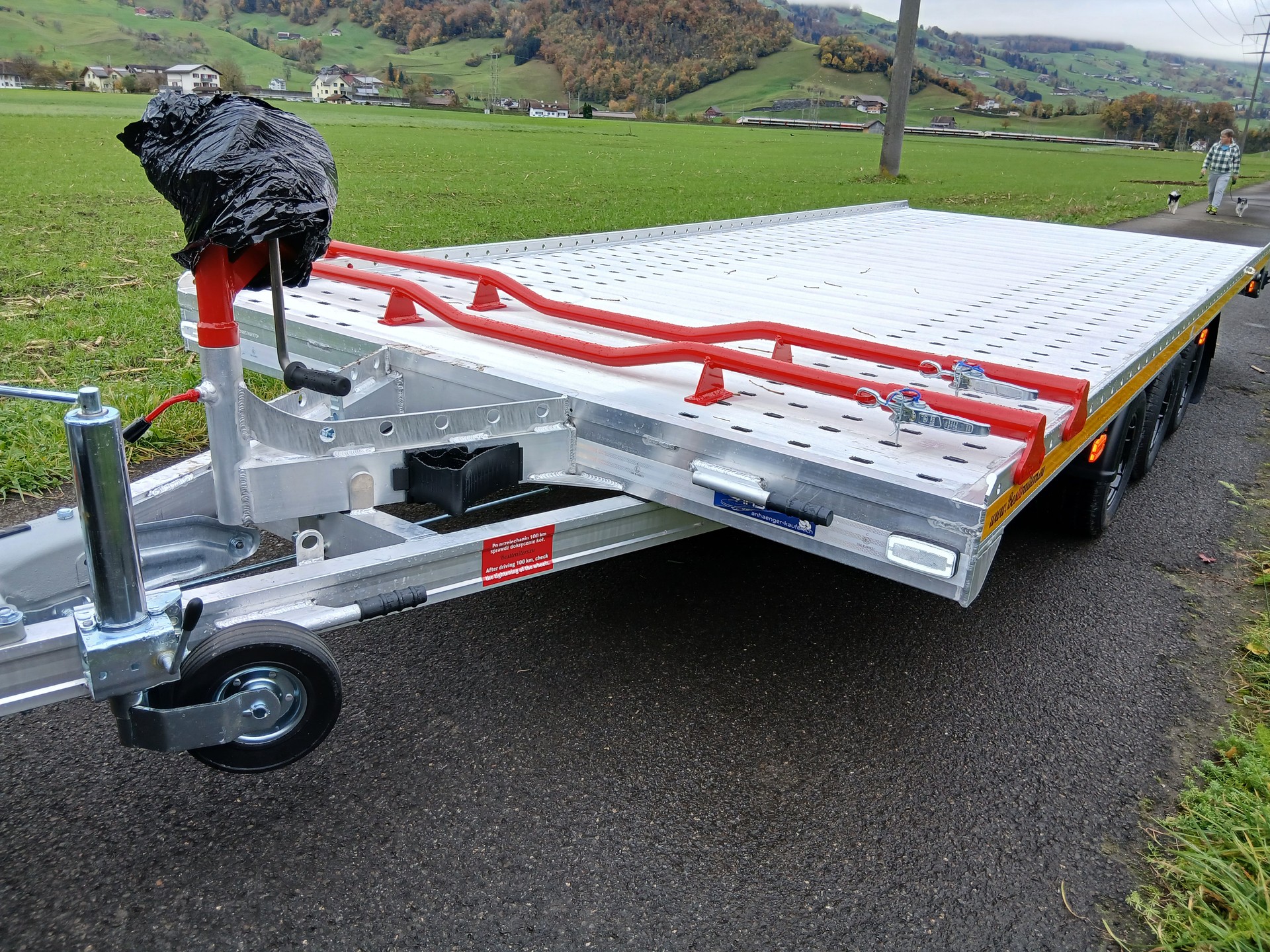 BESTTRAILERS SILVERSTONE 3'500kg Vollalu 5.2 Meter und 10 Zoll Räder-image-9