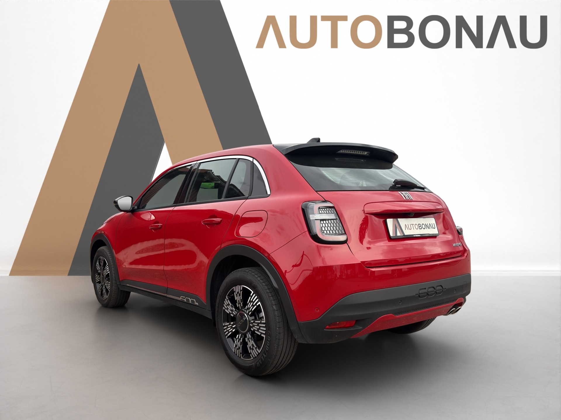 FIAT 600 1.2 Hybrid 145 Cult-showroom-element-3