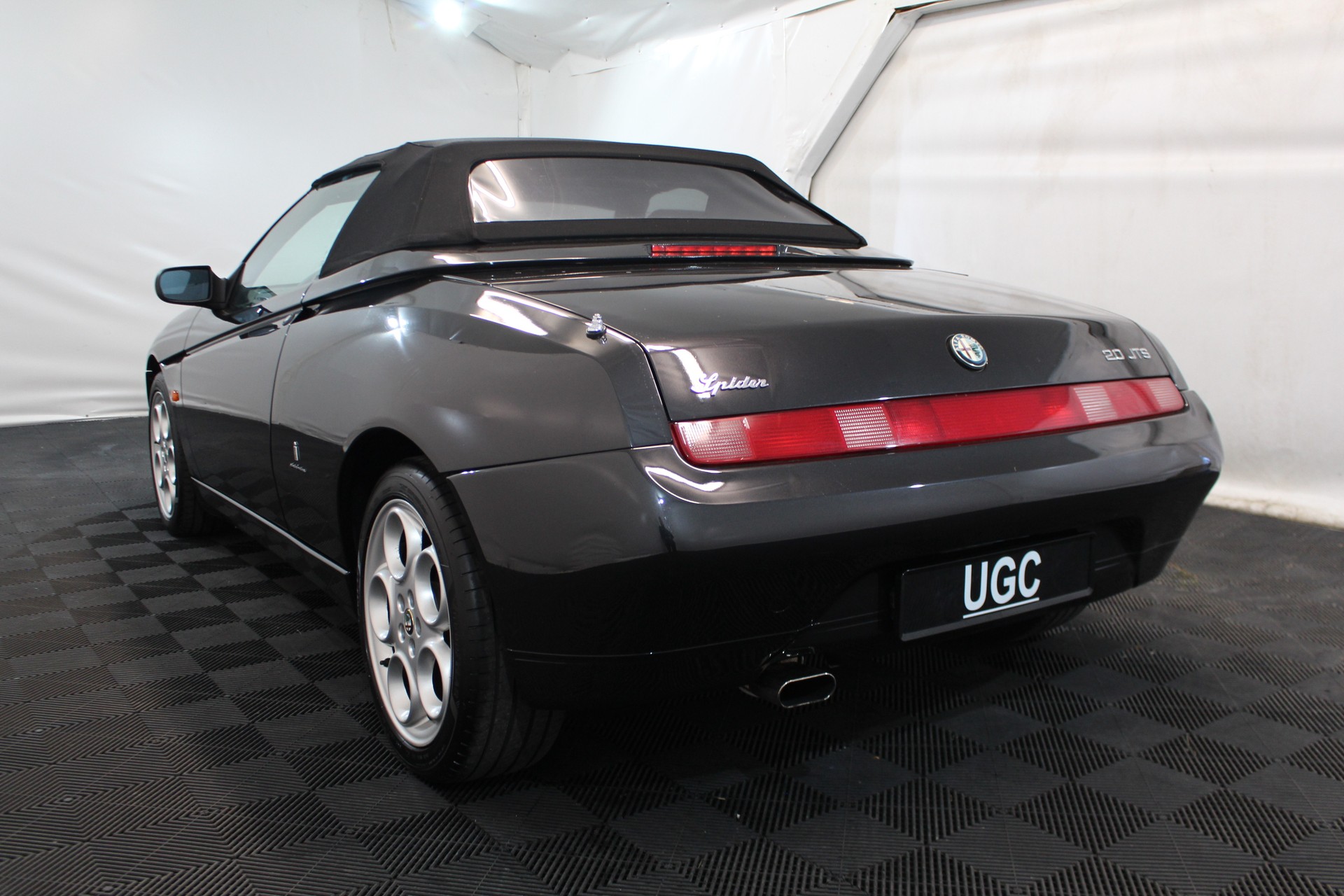 ALFA ROMEO Spider 2.0 JTS 16V-showroom-element-3