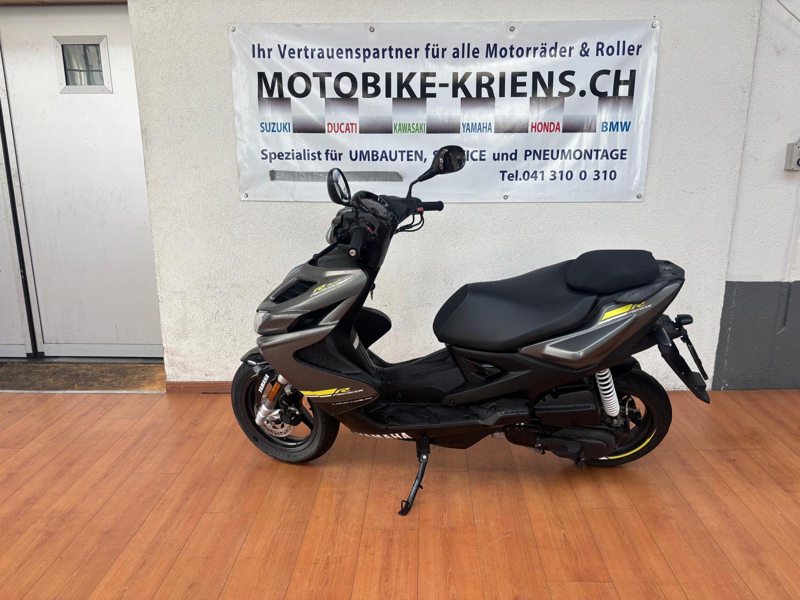 YAMAHA Aerox 4-image-1