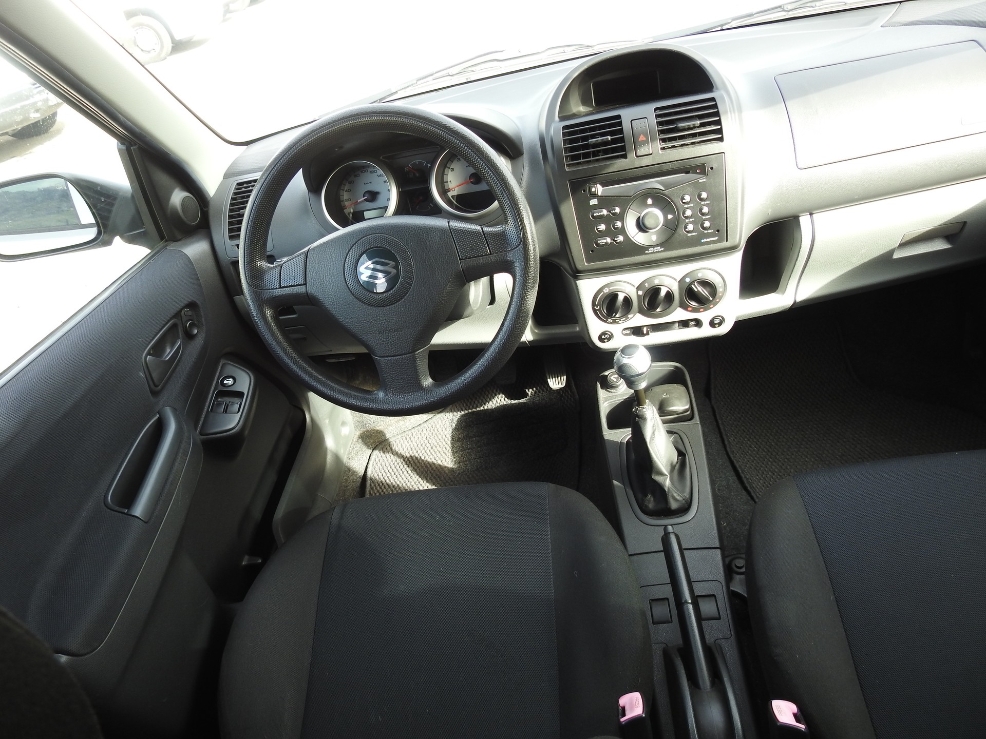 SUZUKI Ignis 1.5 16V GL Top-image-18