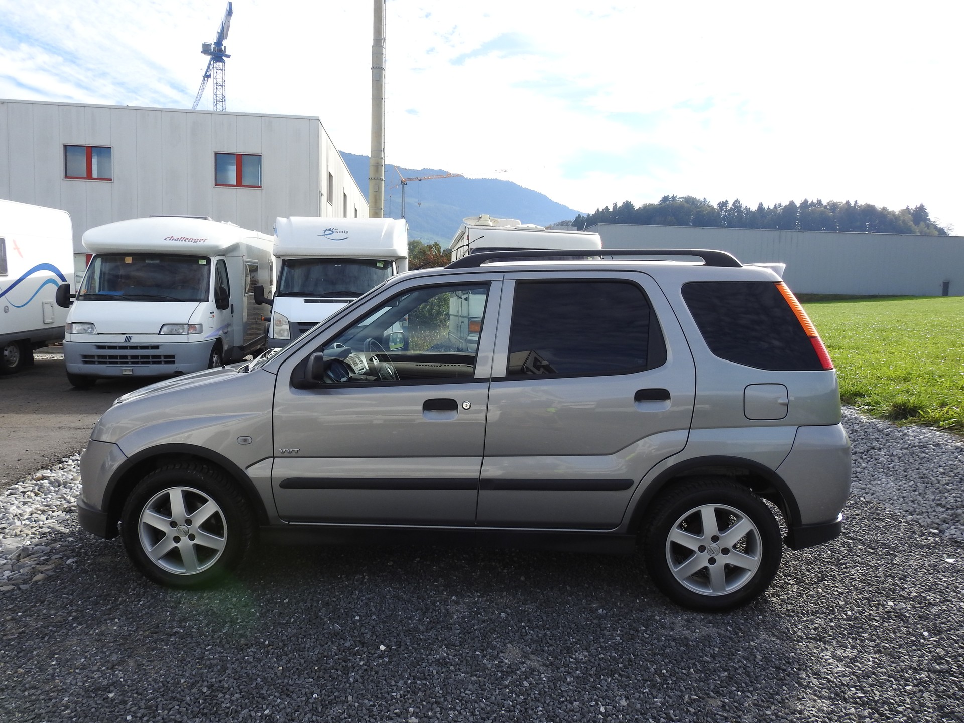 SUZUKI Ignis 1.5 16V GL Top-showroom-element-2