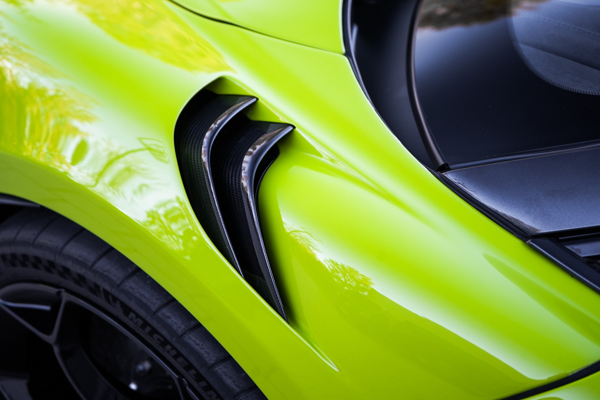 McLAREN 600LT Spider 3.8 V8 SSG-image-14