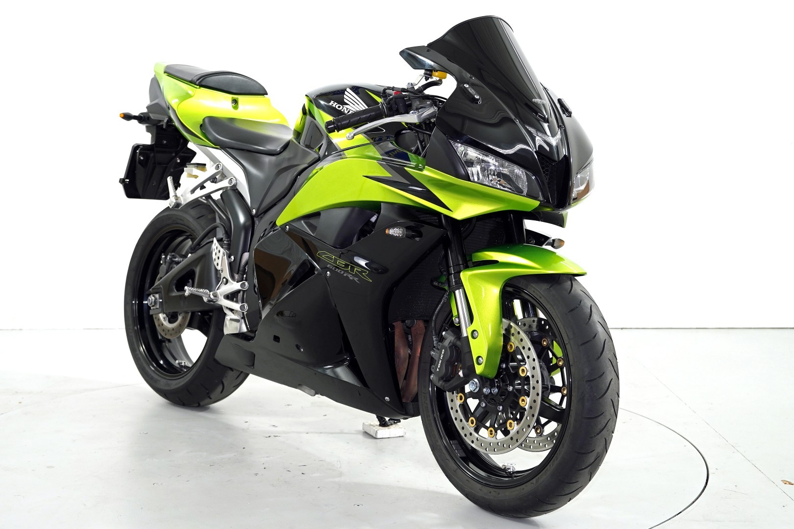 HONDA CBR 600 RR-image-1