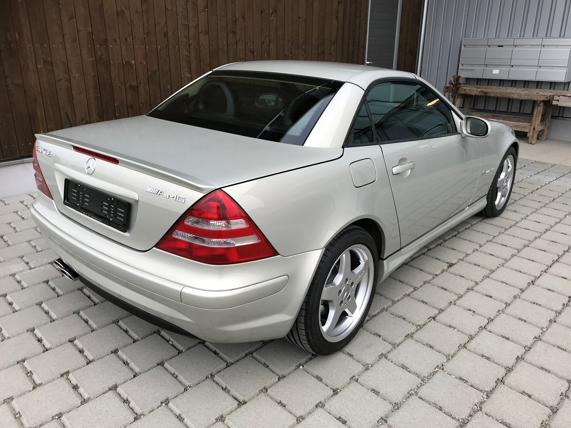 MERCEDES-BENZ SLK 32 AMG Automatic-image-1