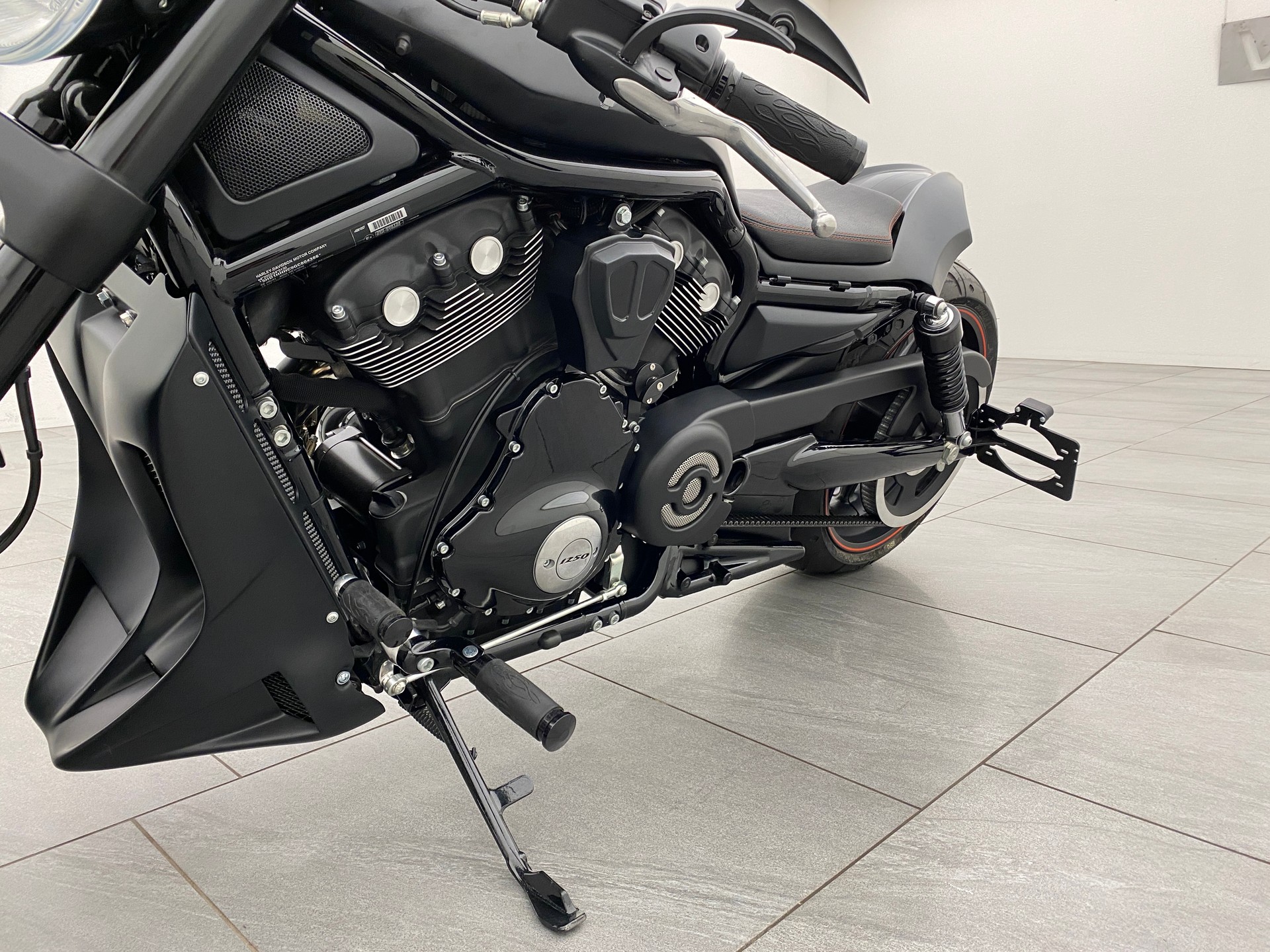 HARLEY-DAVIDSON VRSCDX Night Rod Special ABS-image-9