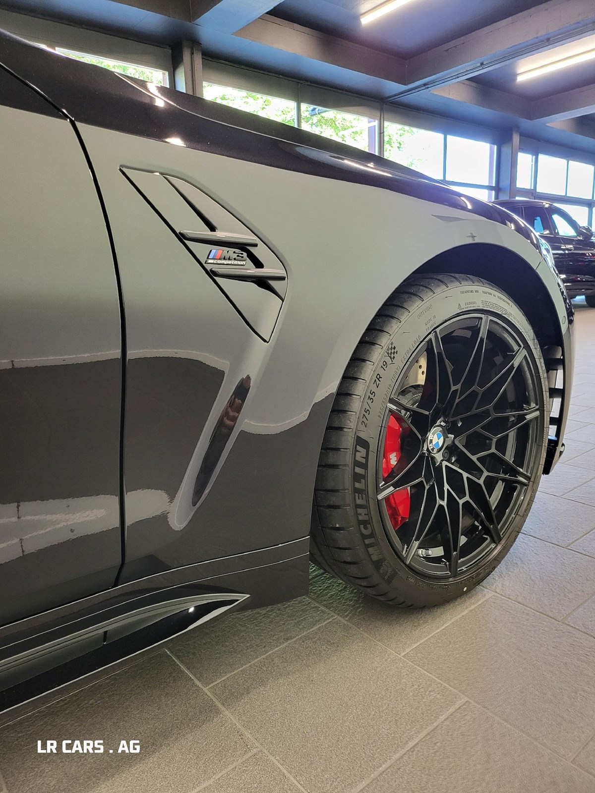 BMW M3 Touring xDrive Competition M-image-3