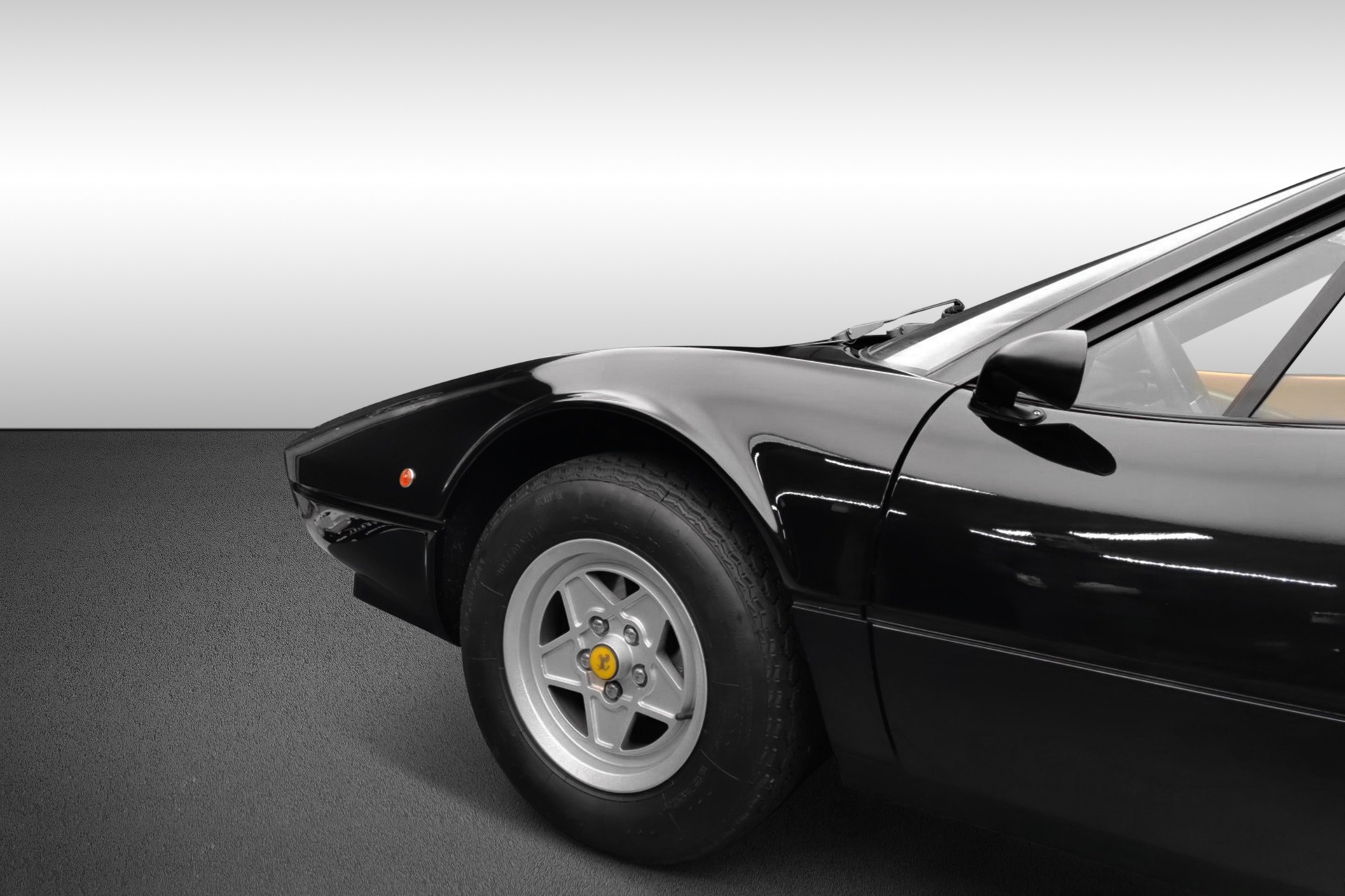 FERRARI Vetroresina-image-8