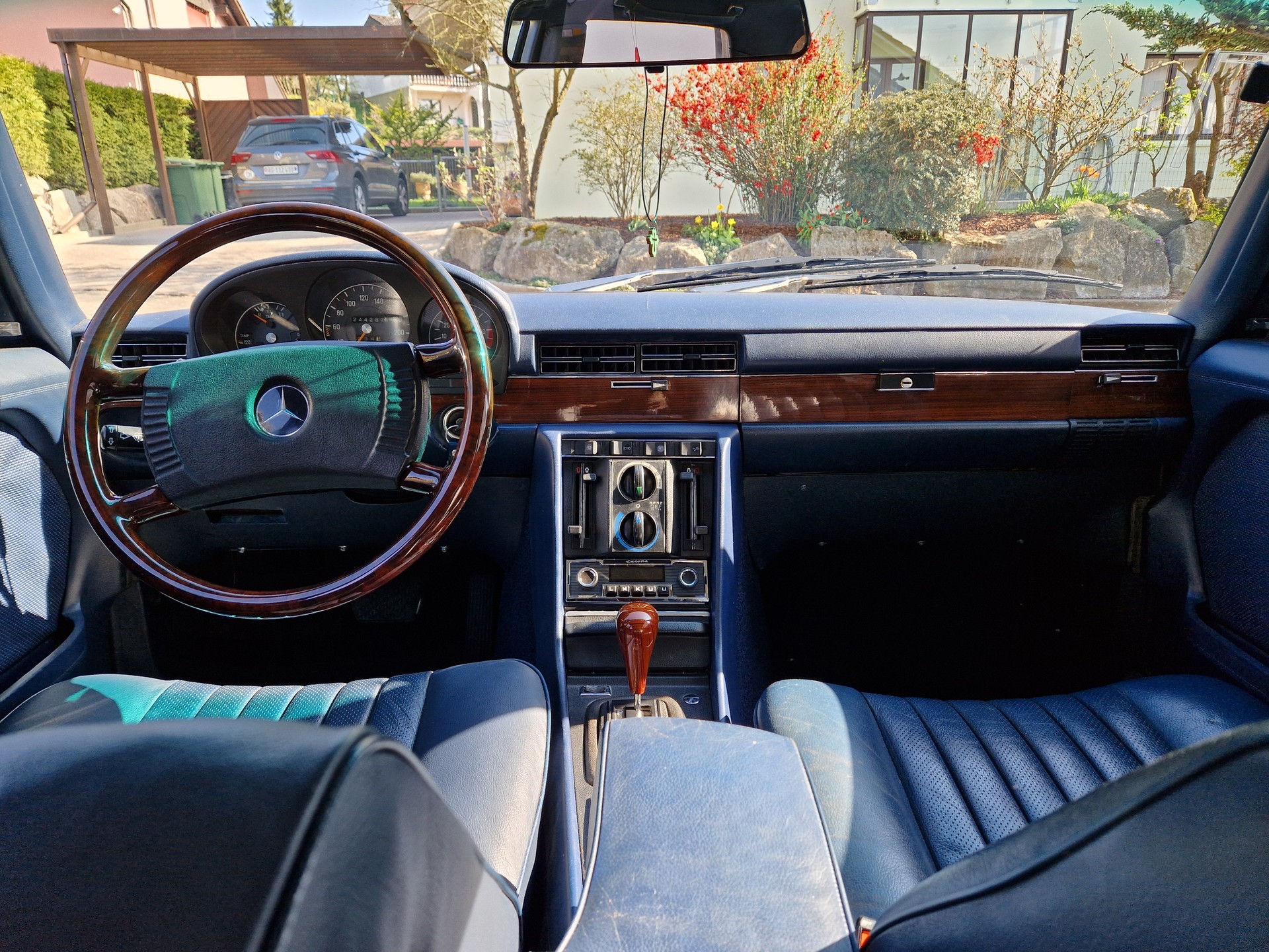 MERCEDES-BENZ 450SE-image-3