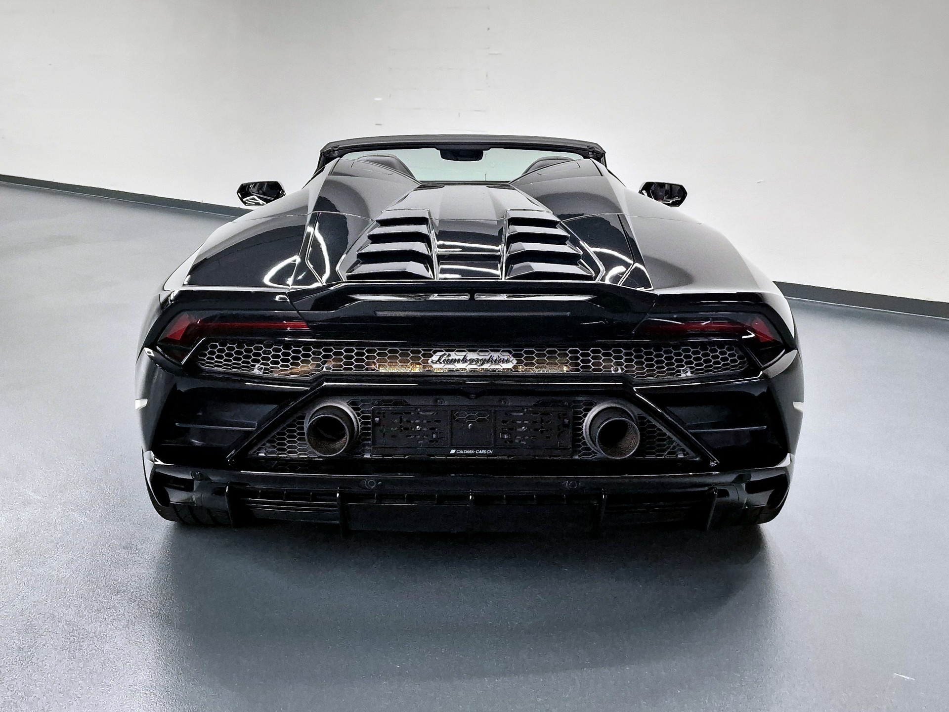LAMBORGHINI Huracan Spyder 5.2 EVO-image-10