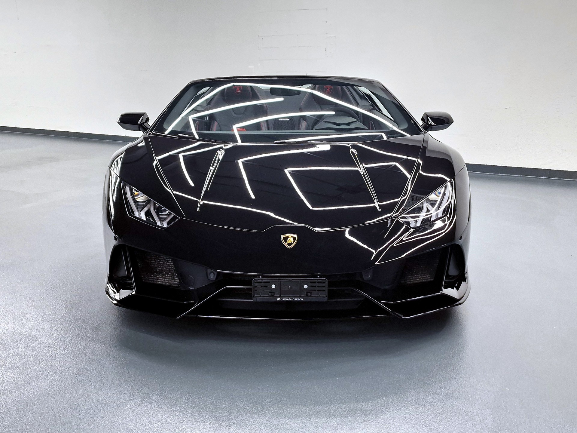 LAMBORGHINI Huracan Spyder 5.2 EVO-image-6