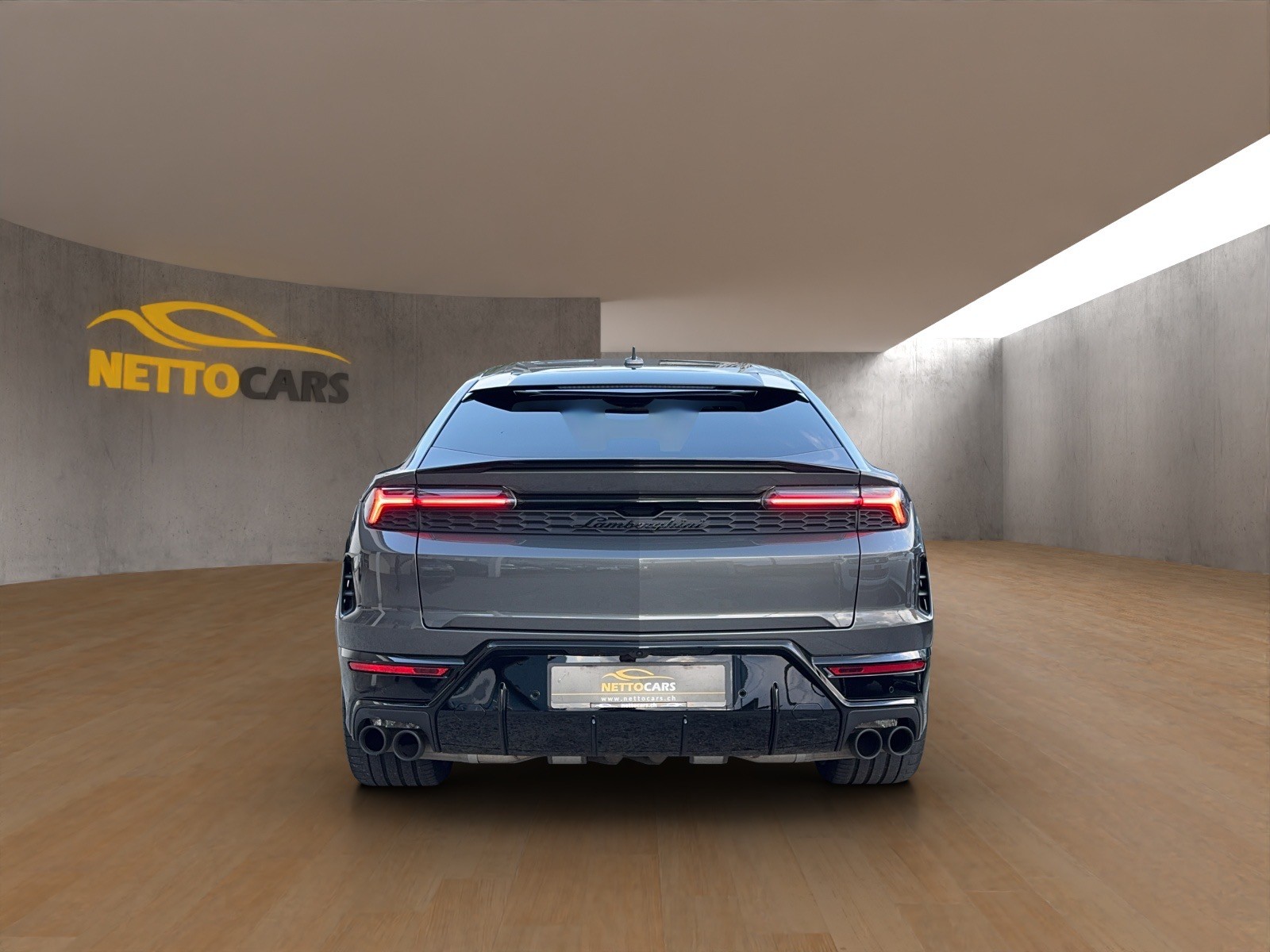 LAMBORGHINI Urus SE MY25-showroom-element-3