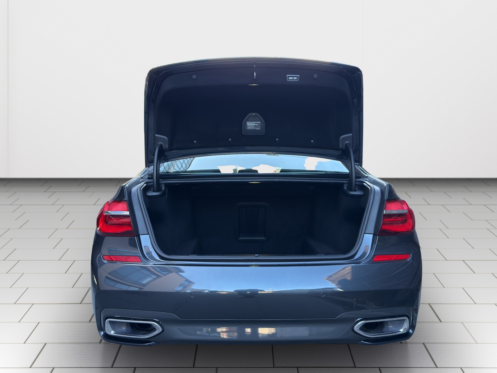 BMW 750d xDrive Steptronic//M-Sport-image-29