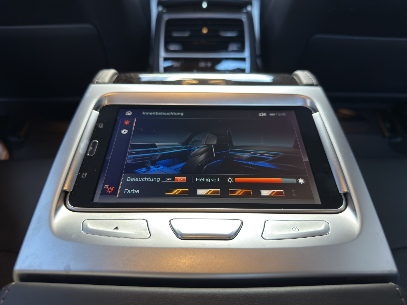 BMW 750d xDrive Steptronic//M-Sport-image-27