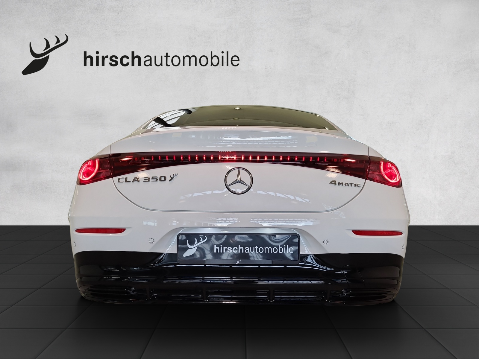 MERCEDES-BENZ CLA 350 4 Matic 85 kWh EQ-showroom-element-2