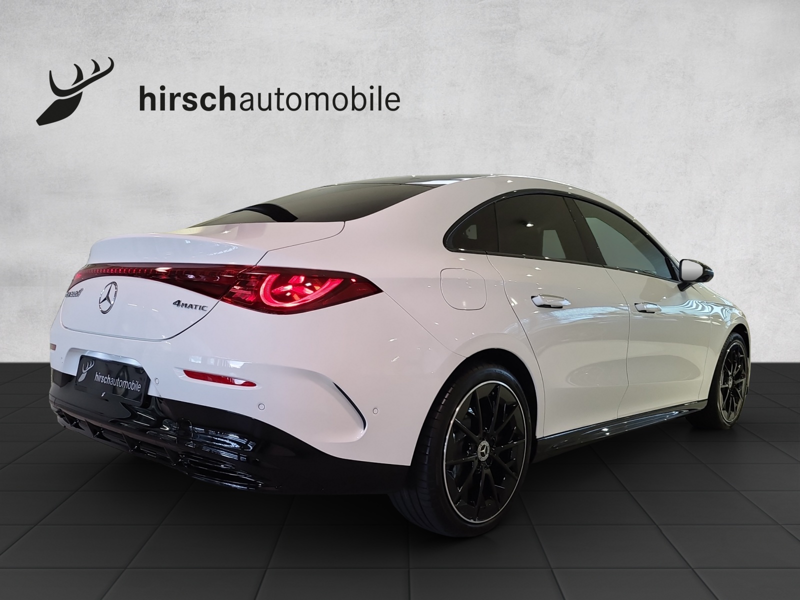 MERCEDES-BENZ CLA 350 4 Matic 85 kWh EQ-showroom-element-3
