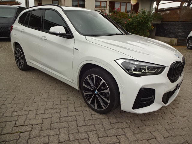 BMW X1 xDrive 25e M Sport Steptronic-image-6