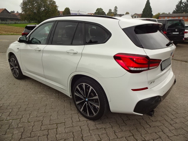 BMW X1 xDrive 25e M Sport Steptronic-image-2
