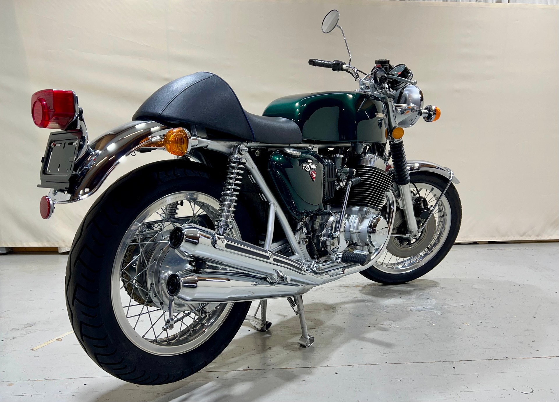 HONDA CB 750 Four K2-image-10