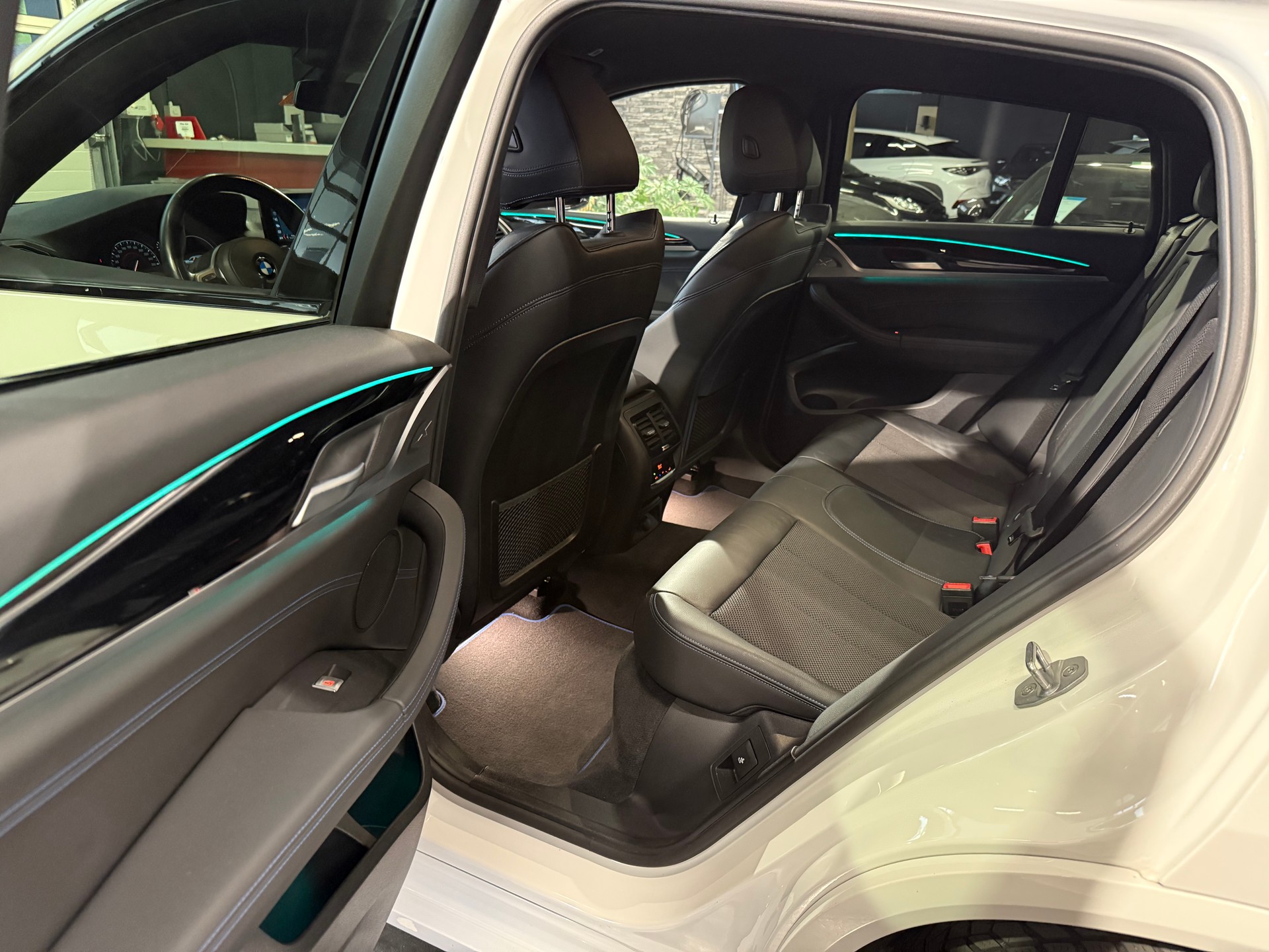 BMW X4 xDrive 20d M Sport Steptronic-image-10