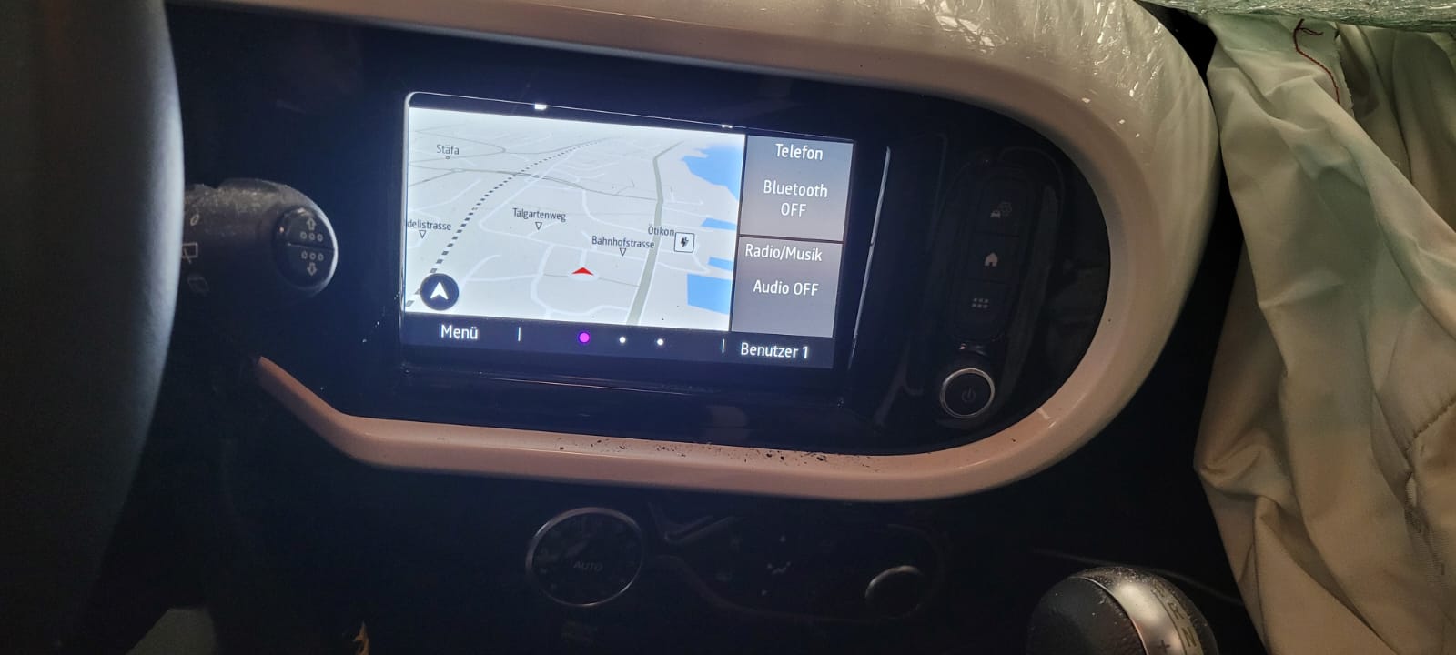 RENAULT Twingo Electric Intens-image-9