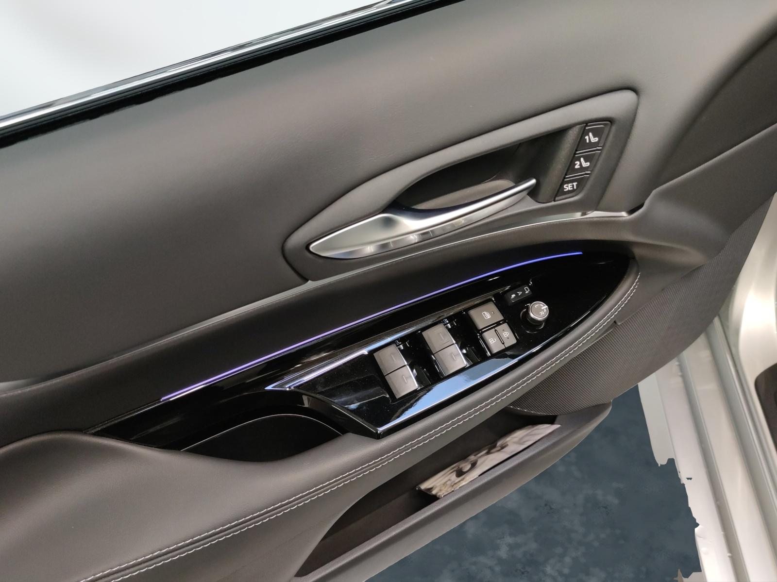 TOYOTA Mirai Fuel Cell Platinum-image-13