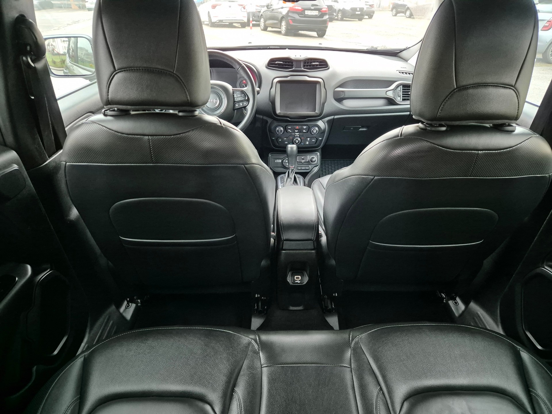 JEEP Renegade 1.3 T PHEV S Plus AWD-image-10