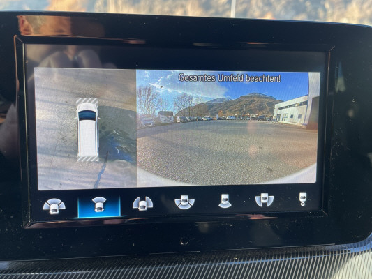 MERCEDES-BENZ V 250 d L 4Matic-image-14