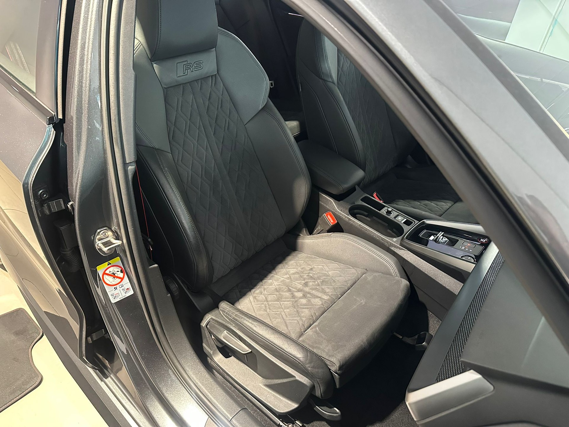 AUDI RS3 SB 2.5 TSI quattro-image-6