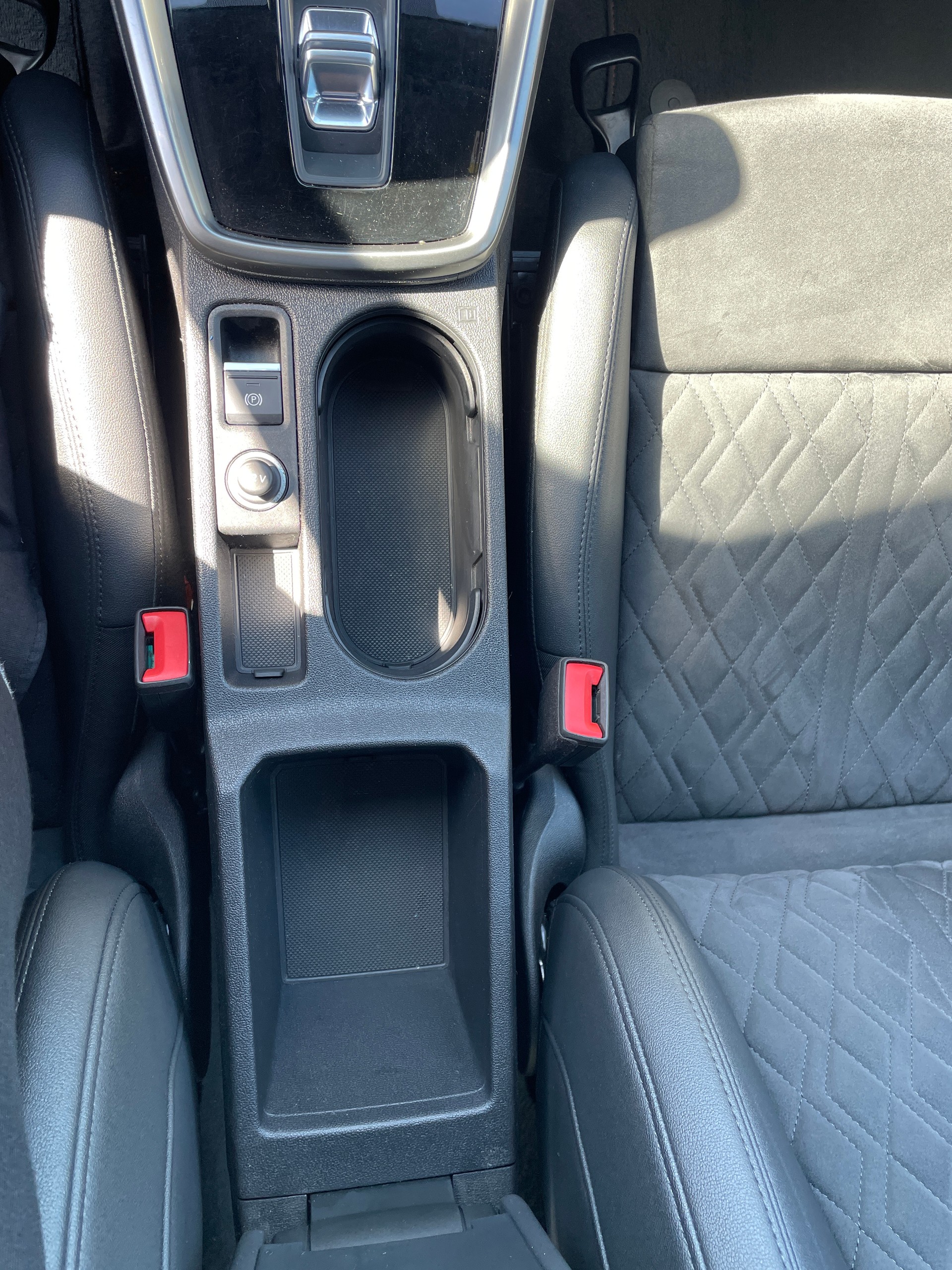 AUDI RS3 SB 2.5 TSI quattro-image-21