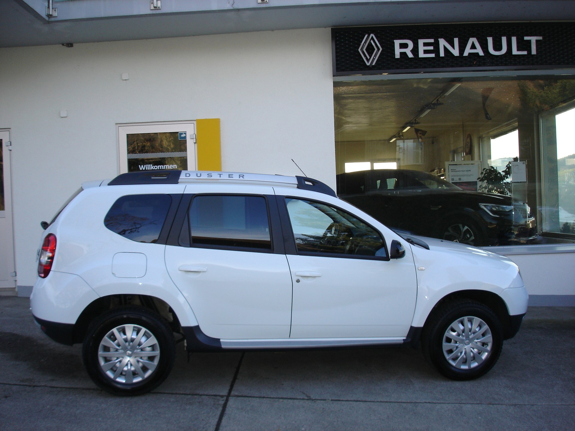 DACIA Duster 1.2 T Privilège 4x4-showroom-element-2