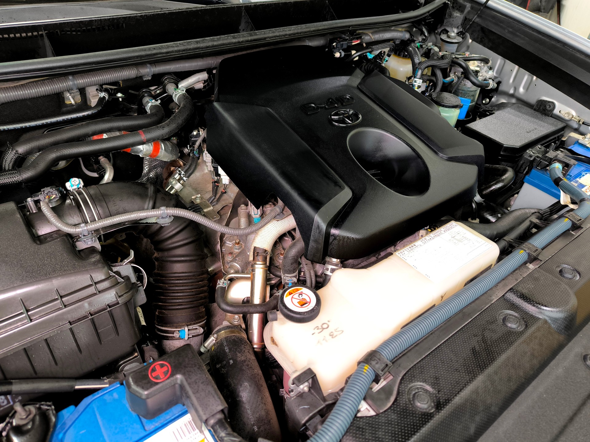 TOYOTA Land Cruiser 2.8TD Terra-image-5