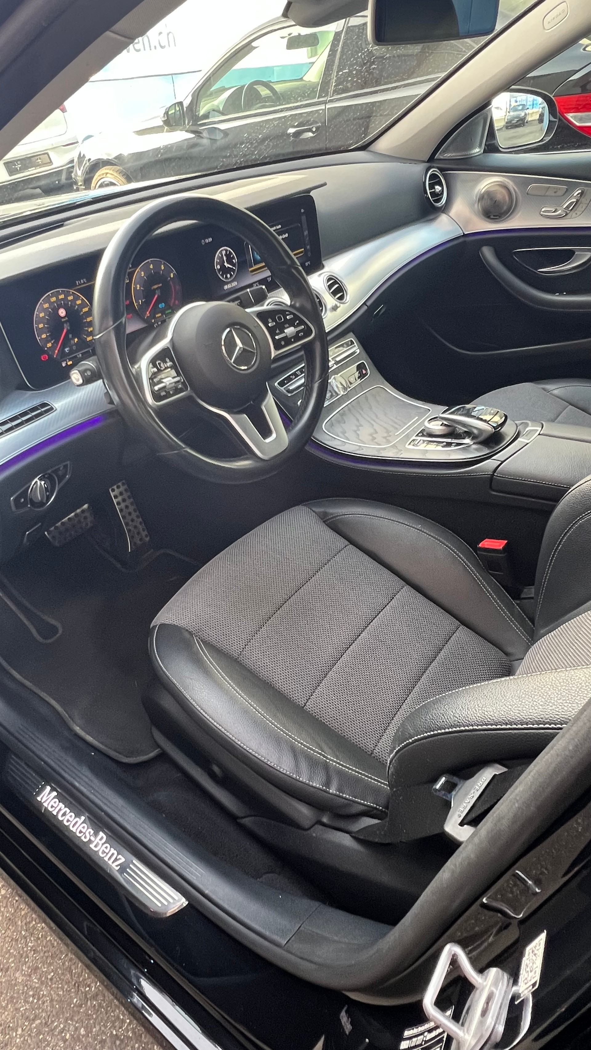 MERCEDES-BENZ E 200 Avantgarde 9G-Tronic-image-7
