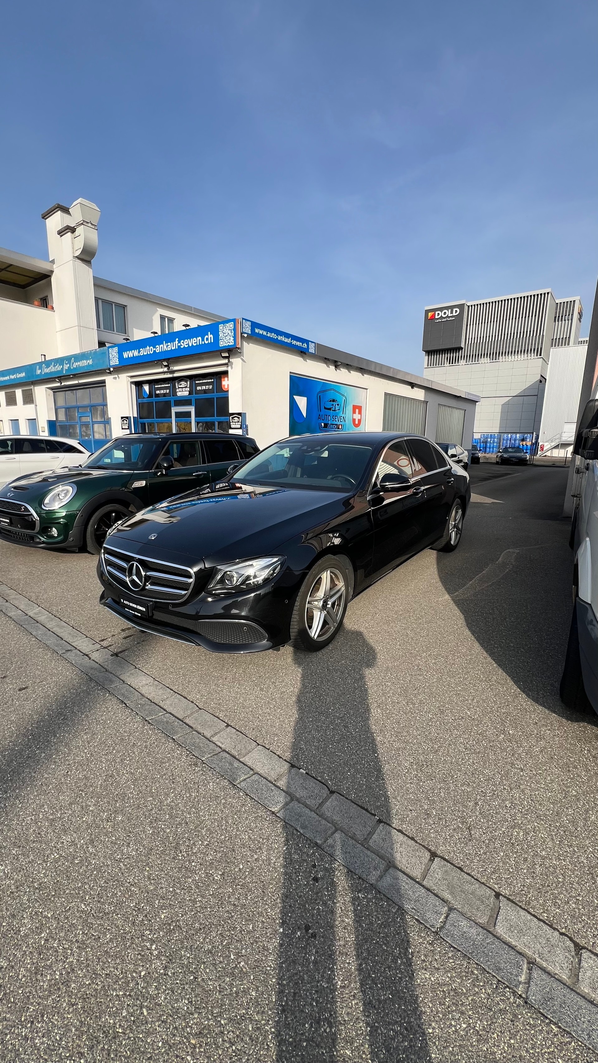 MERCEDES-BENZ E 200 Avantgarde 9G-Tronic-image-6