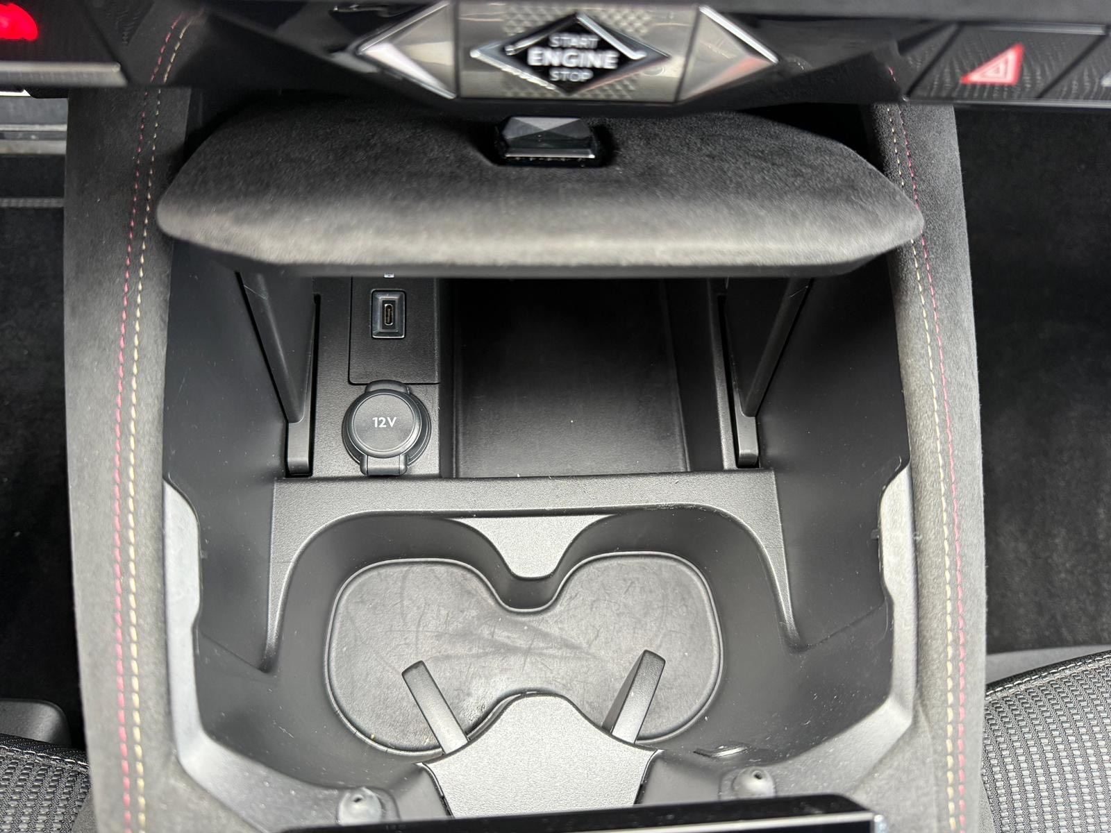 DS AUTOMOBILES DS 4 1.6 E-Tense Performance Line+-image-11